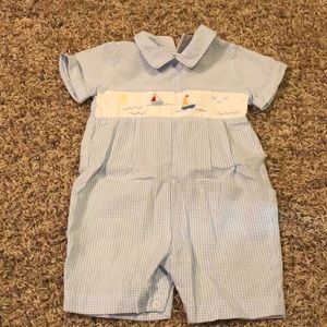 Little Diamonds Smocked Seersucker (size 6 months)